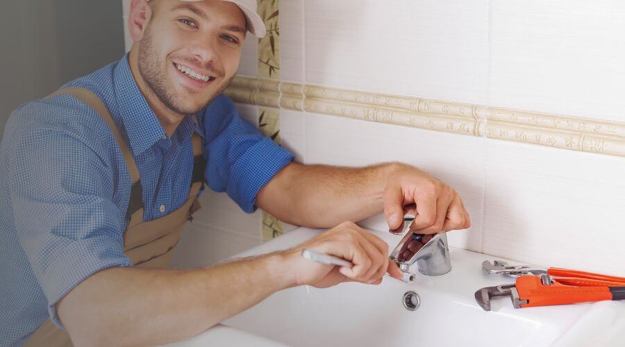 Professional clogged drains services in Shade, OH